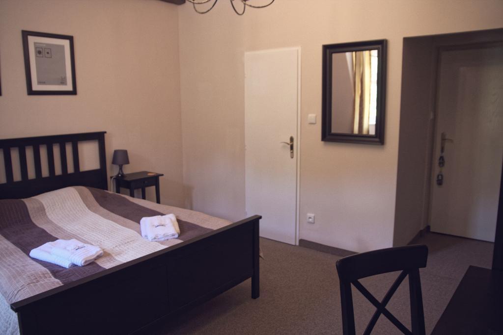 Hotel St.Michael Karlsbad Rum bild
