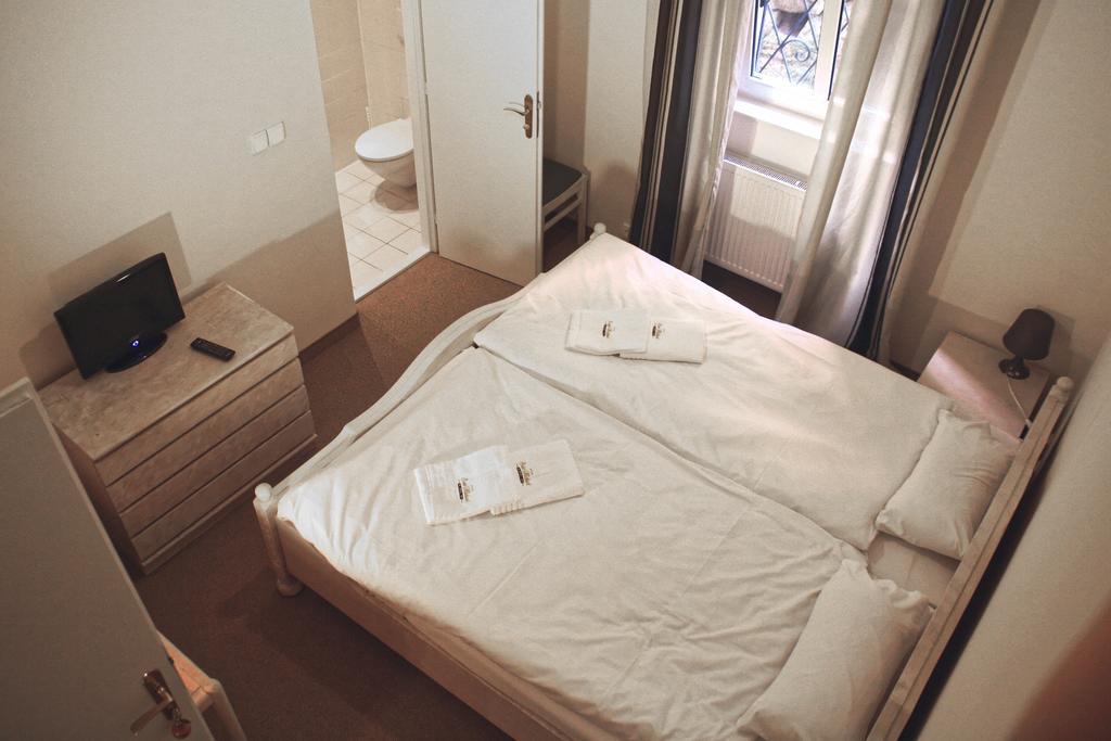 Hotel St.Michael Karlsbad Rum bild